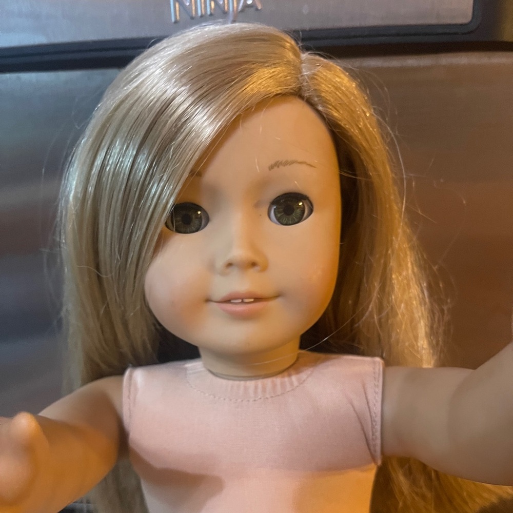 American Girl Blonde Isabelle Palmer retired girl of the year
